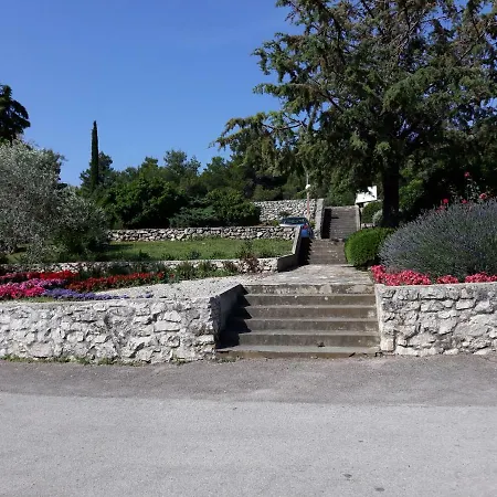 Holiday home Mobile Lavanda Jezera
